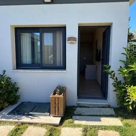 Life Point فندق Çeşme