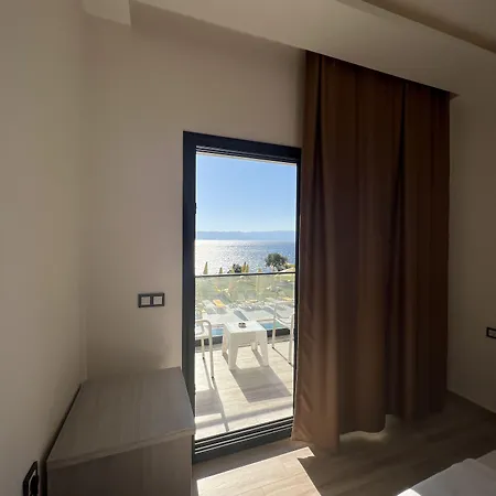 Life Point 3* Çeşme
