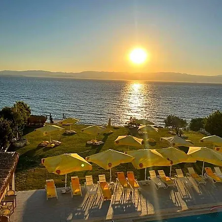 Life Point 3* Çeşme