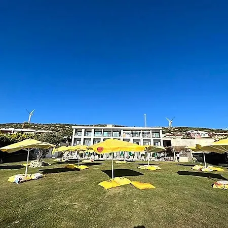 מלון Life Point Çeşme