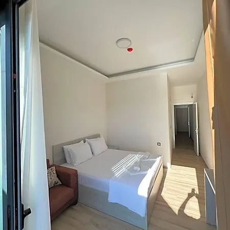 Life Point Hotel 3*
