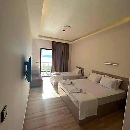 Life Point Hotel